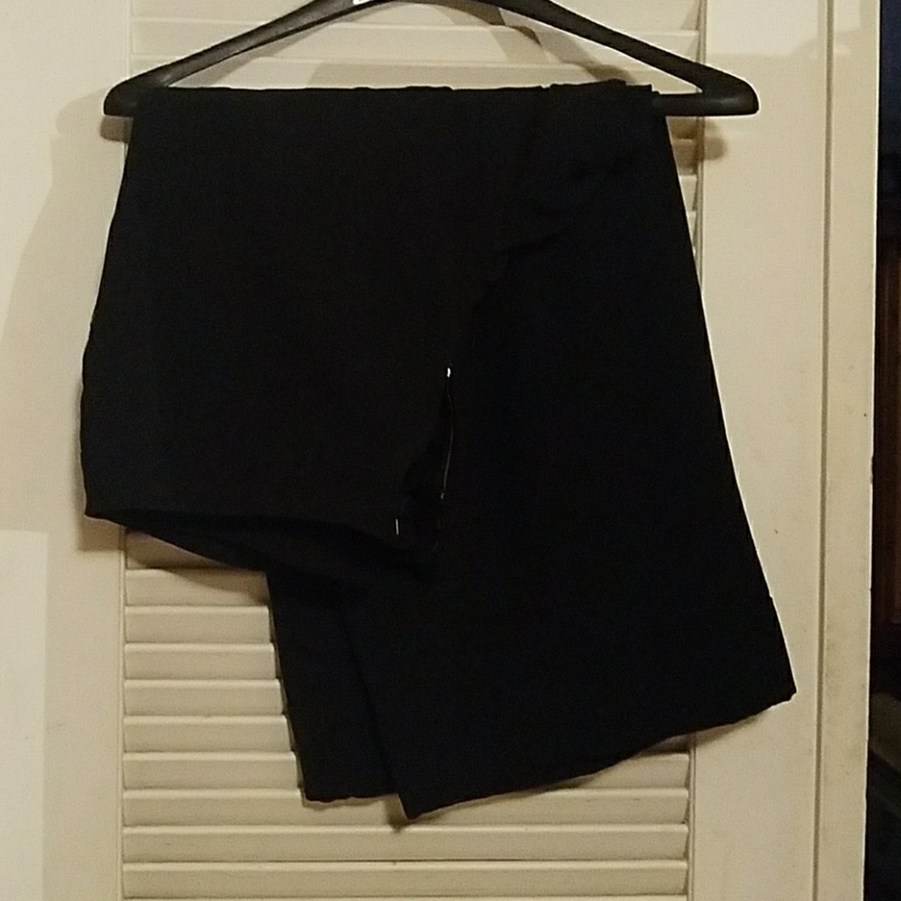 Capri pants
